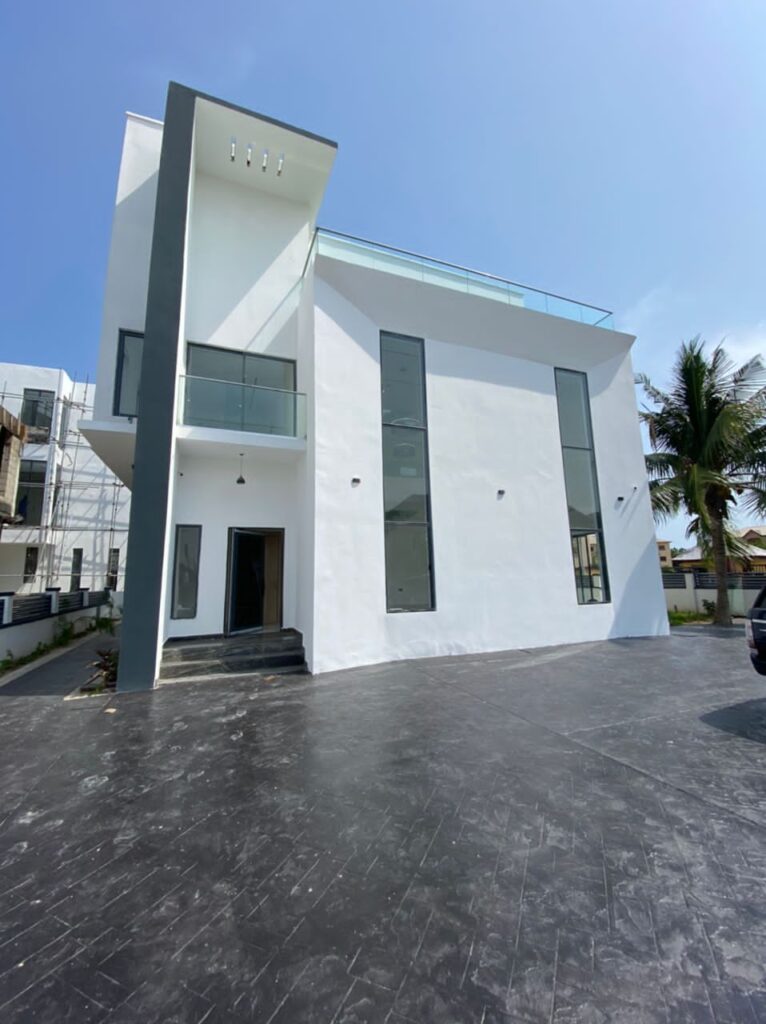 Osapa Lekki Luxury Duplex